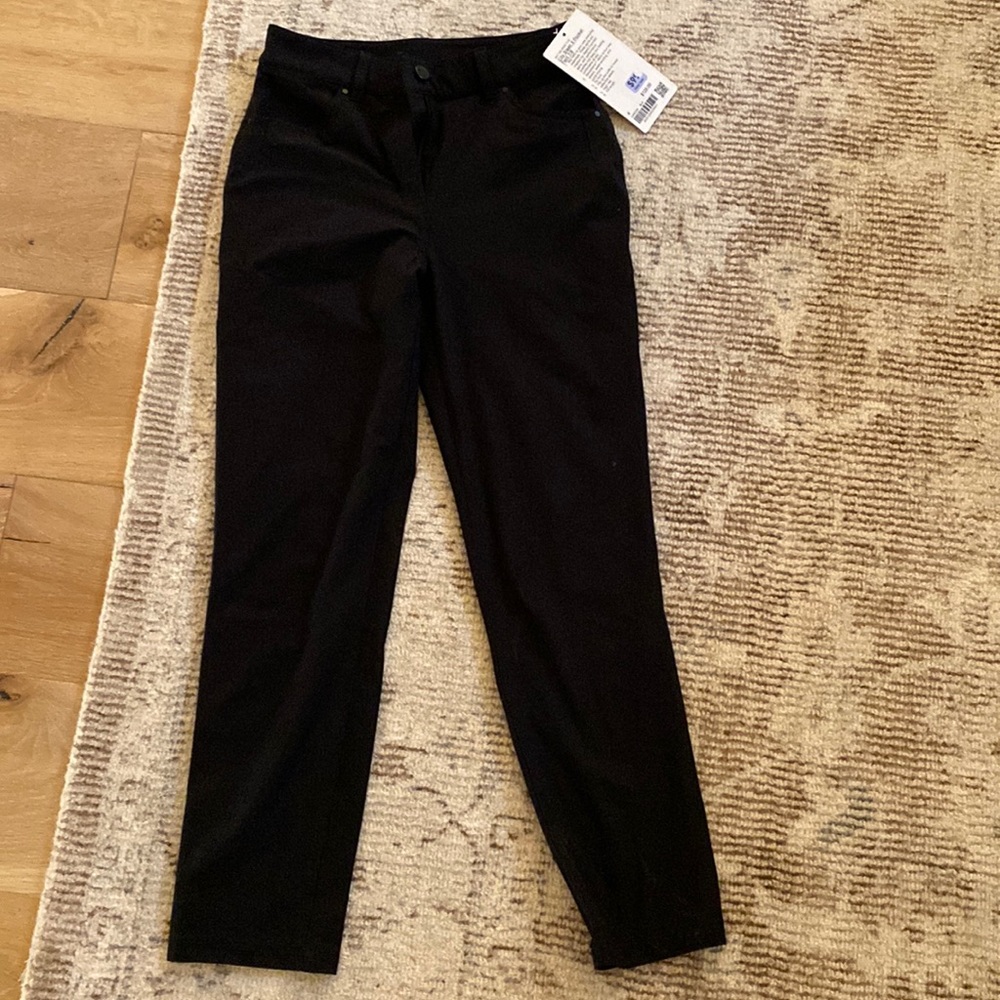 Lululemon black pants